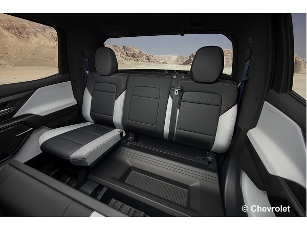 再入荷 Chevrolet Silverado 1500 Limited  2022用カーシートカバー、耐久耐摩耗防水シートカバー、通気性無臭プレミアムレザー車両内装品。(スタンダード5席ブラッ 通販 